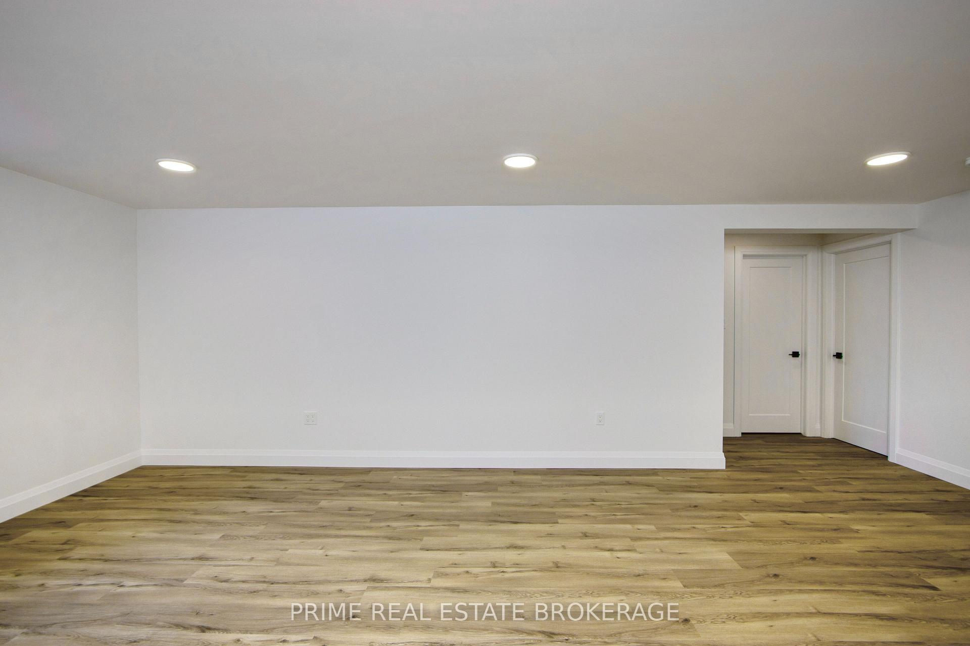 Photo 34 of 147 McLeod Street, North Middlesex, Parkhill — HOMEH