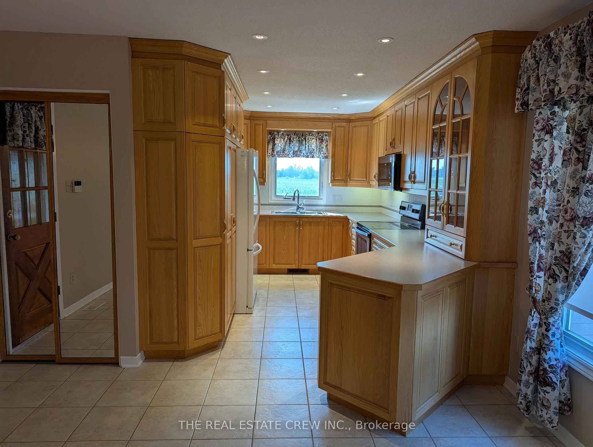 Photo 3 of 3738 Dunning Road, Ottawa, Sarsfield/Bearbrook — HOMEH