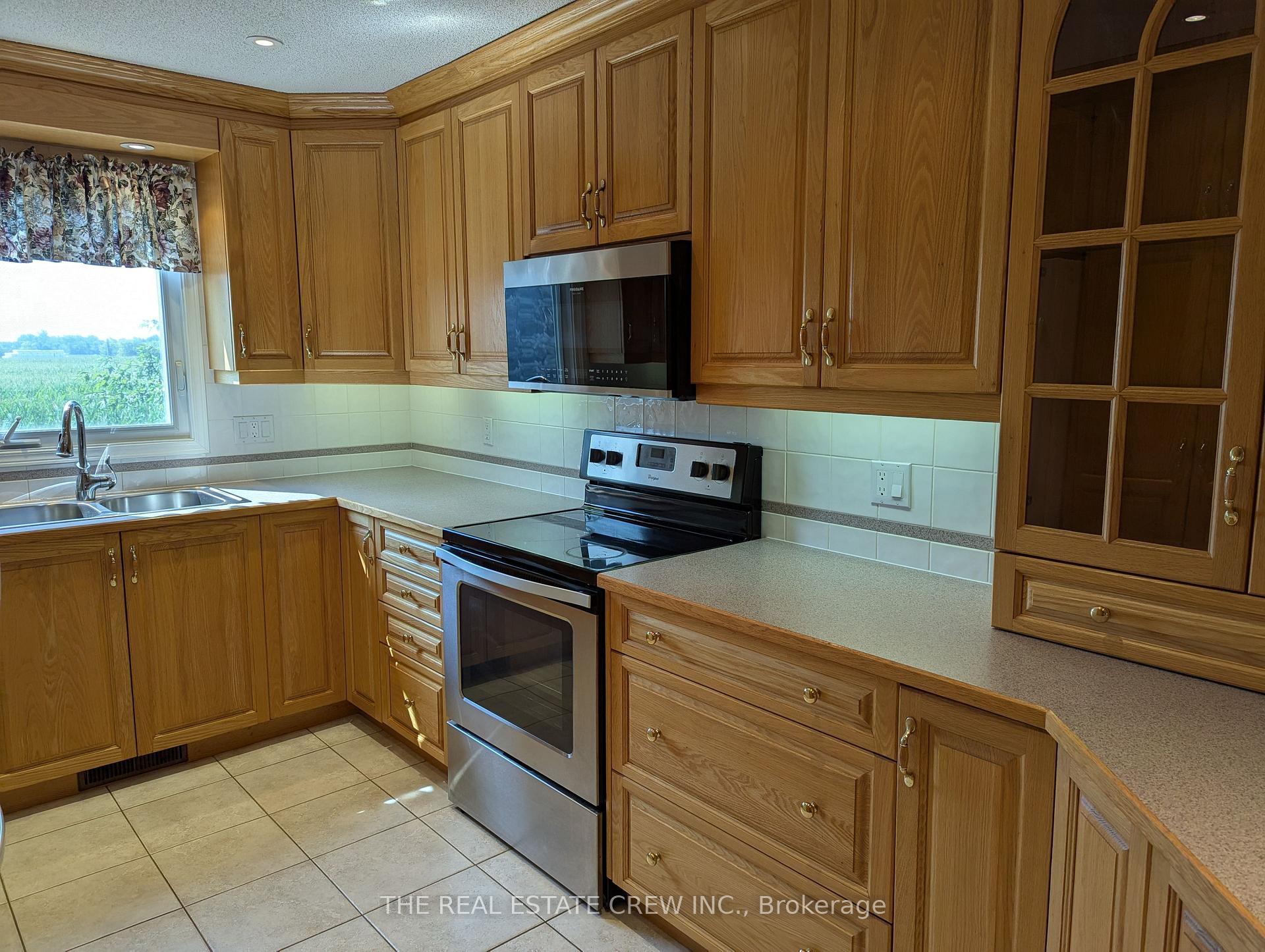 Photo 5 of 3738 Dunning Road, Ottawa, Sarsfield/Bearbrook — HOMEH
