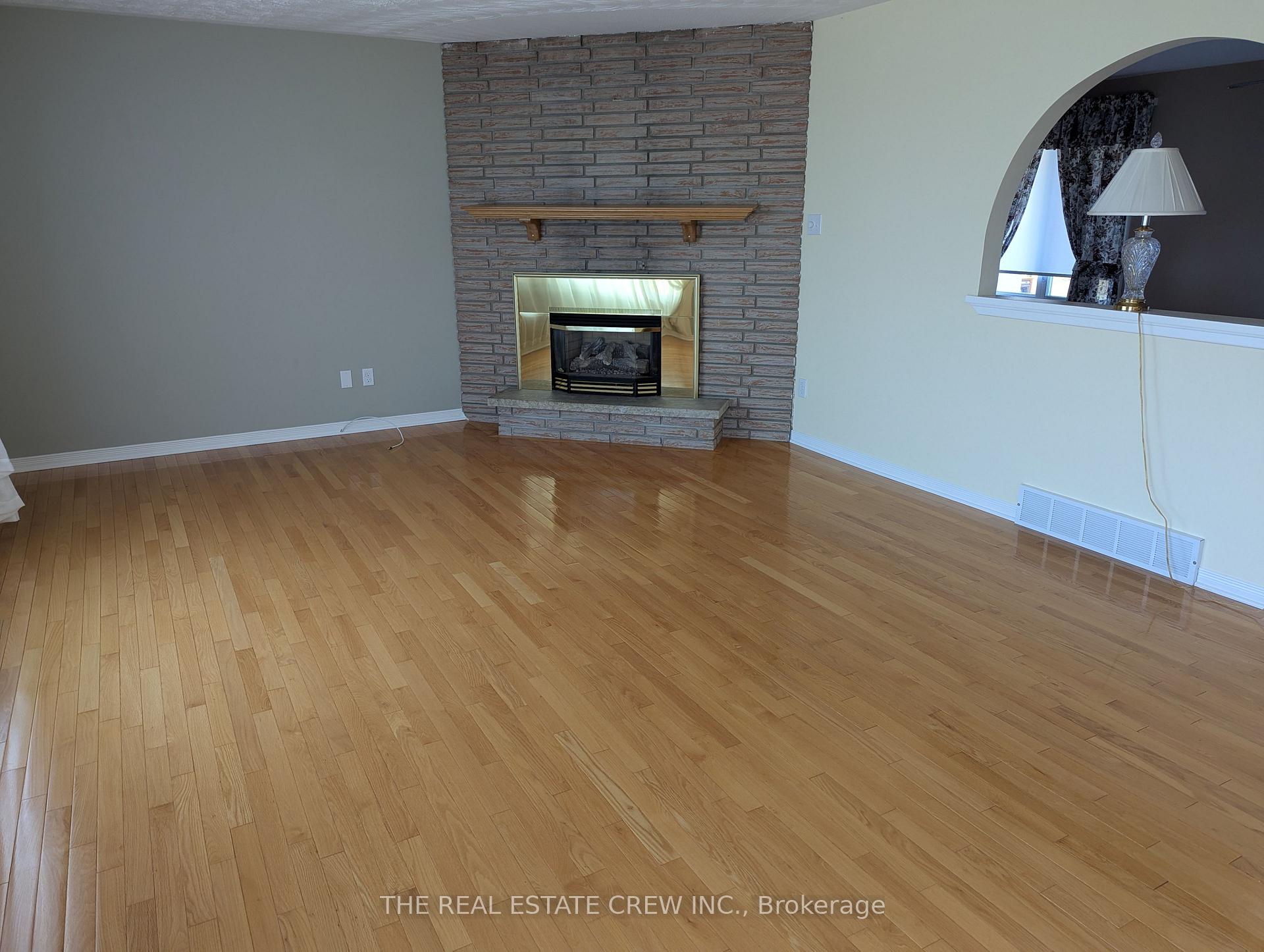 Photo 6 of 3738 Dunning Road, Ottawa, Sarsfield/Bearbrook — HOMEH