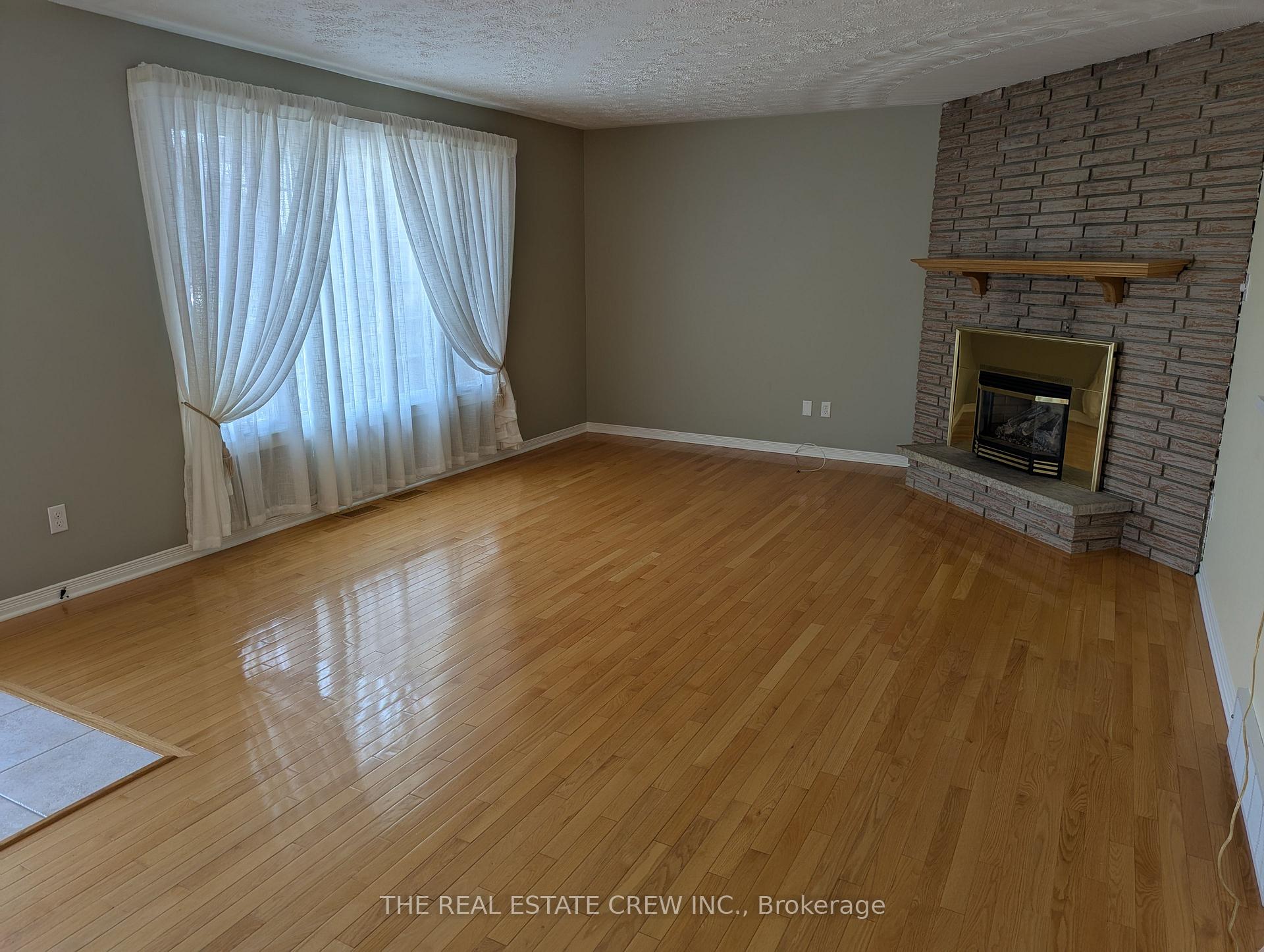 Photo 7 of 3738 Dunning Road, Ottawa, Sarsfield/Bearbrook — HOMEH