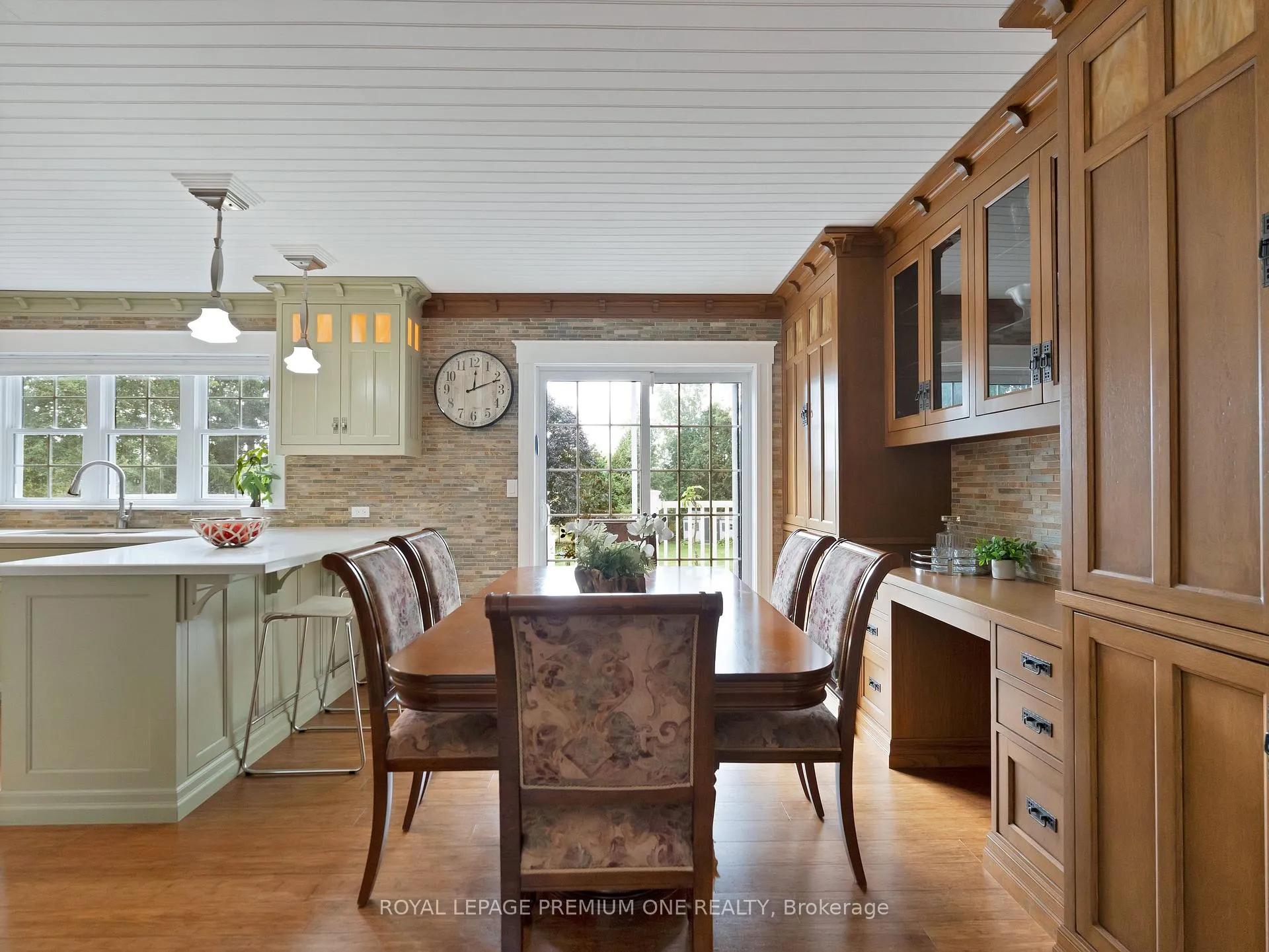 Photo 5 of 6921 4th Line, New Tecumseth, Rural New Tecumseth — HOMEH