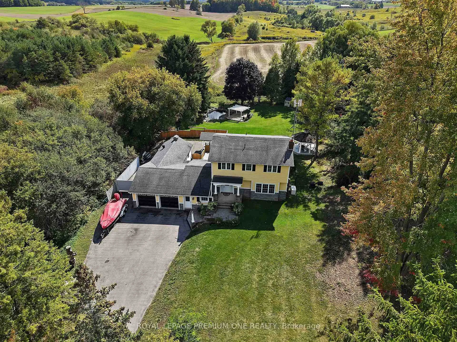 Photo 13 of 6921 4th Line, New Tecumseth, Rural New Tecumseth — HOMEH