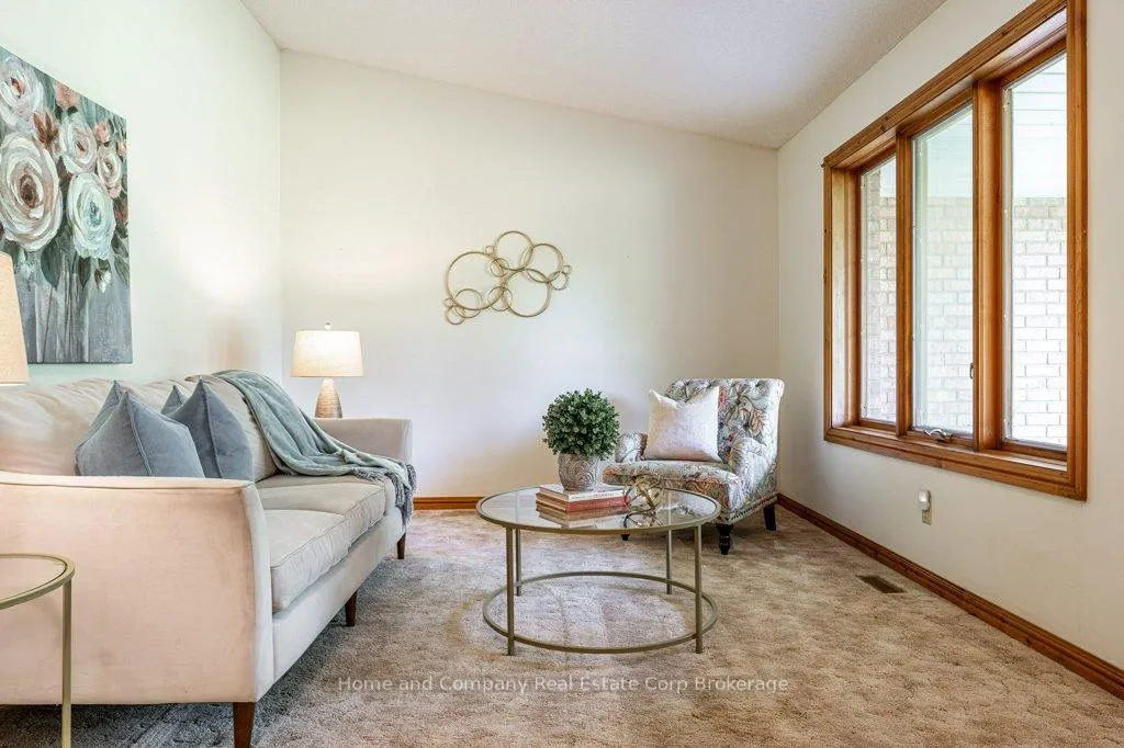Photo 4 of 2857 Forest Road, Perth East, South Easthope — HOMEH