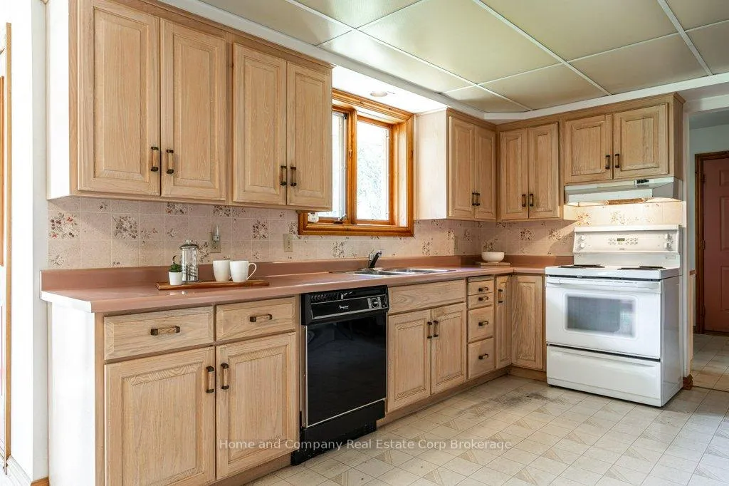Photo 10 of 2857 Forest Road, Perth East, South Easthope — HOMEH