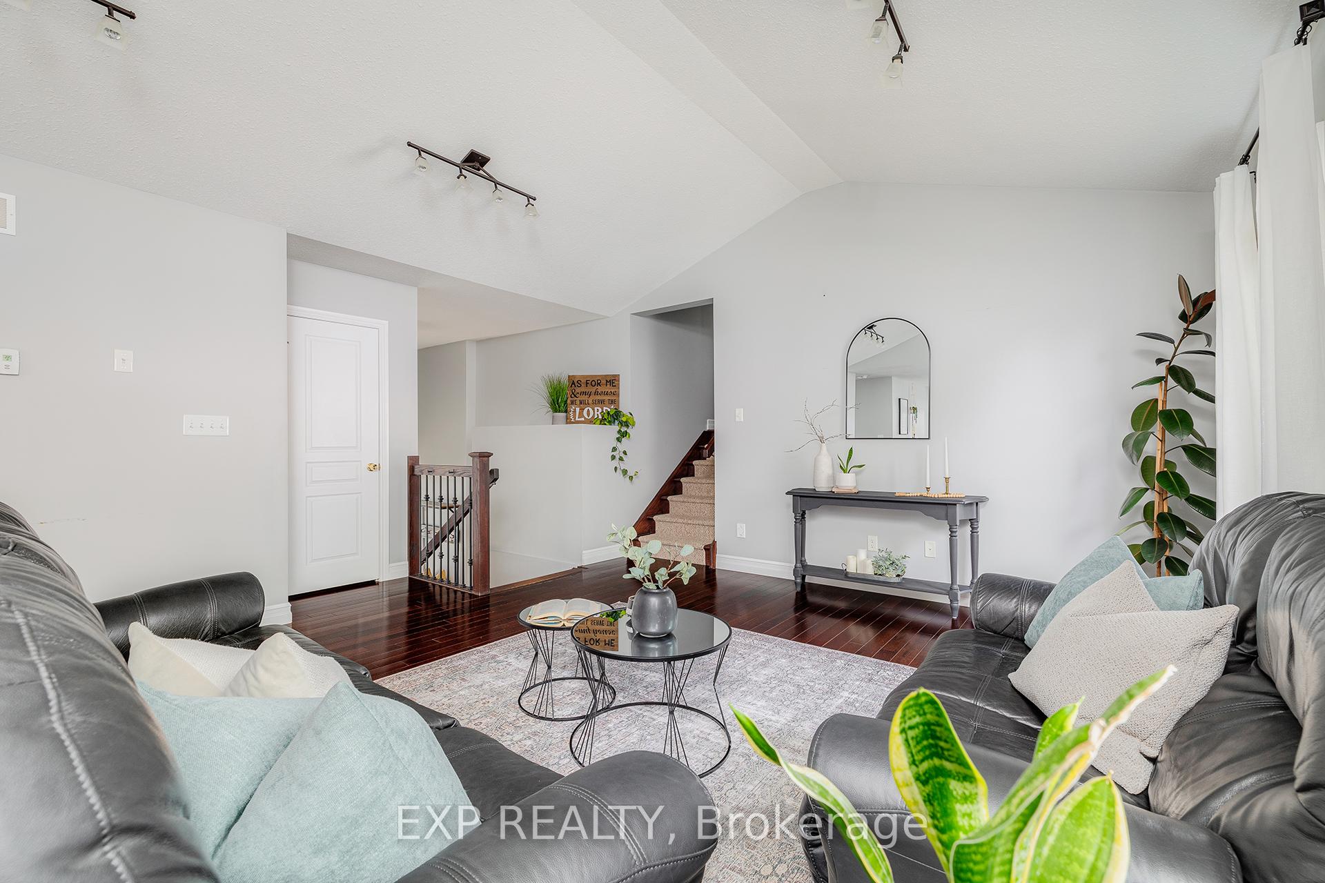 Photo 13 of 335 John Rosa Street E, North Perth, Listowel — HOMEH