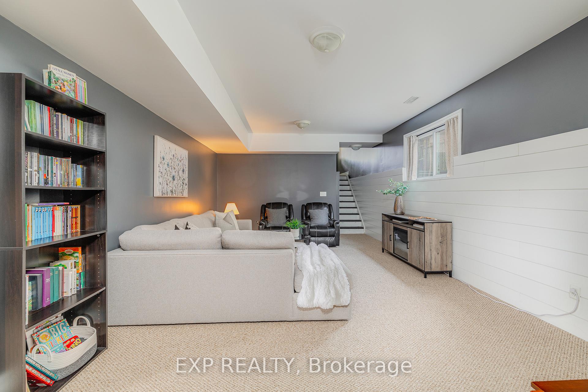 Photo 18 of 335 John Rosa Street E, North Perth, Listowel — HOMEH