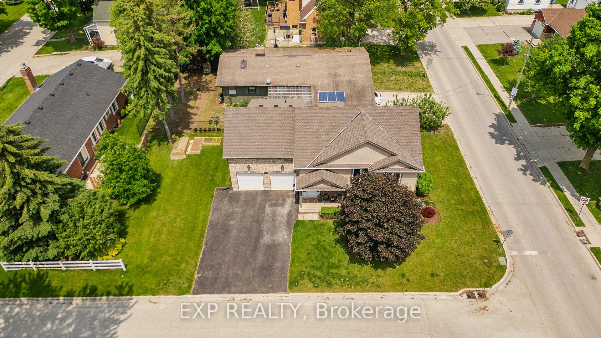 Photo 28 of 335 John Rosa Street E, North Perth, Listowel — HOMEH