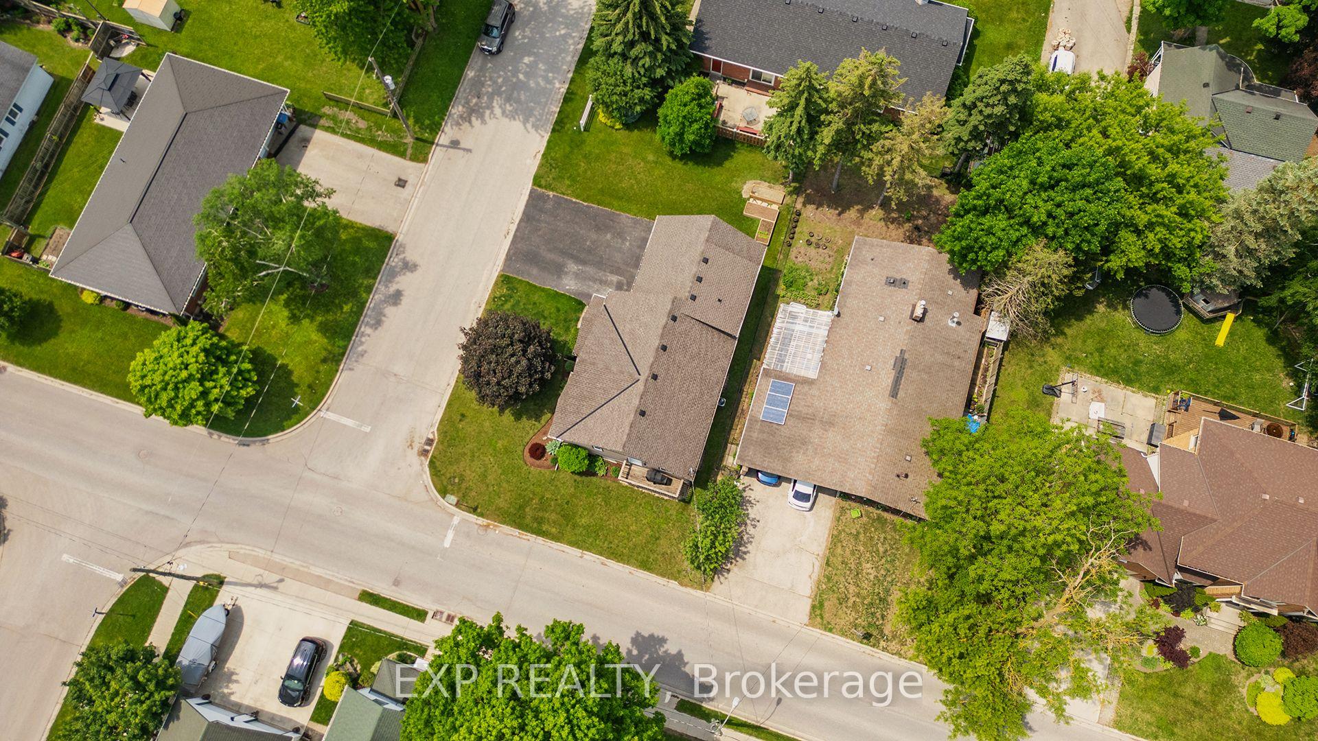 Photo 29 of 335 John Rosa Street E, North Perth, Listowel — HOMEH