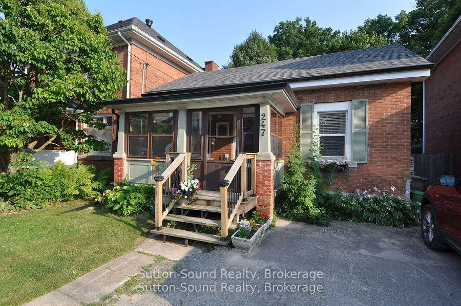Front of 247 6th Street E
