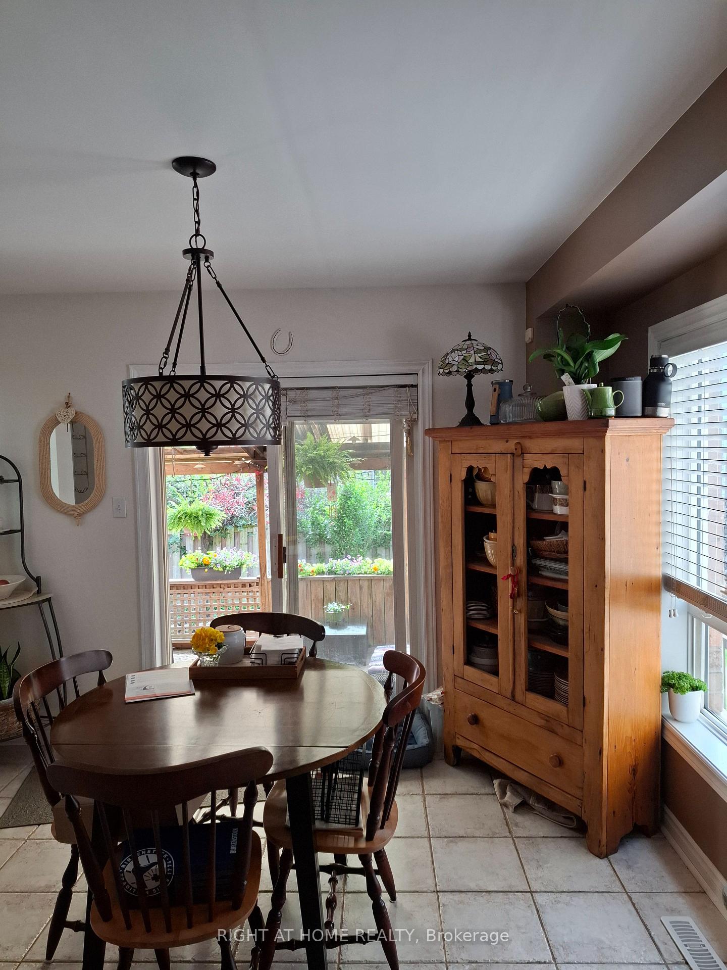 Photo 7 of 1194 Knight Trail, Milton, Dempsey — HOMEH