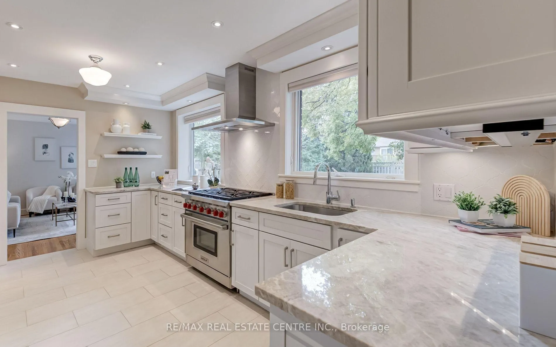 Photo 12 of 196 Sabel Street, Oakville, Bronte — HOMEH