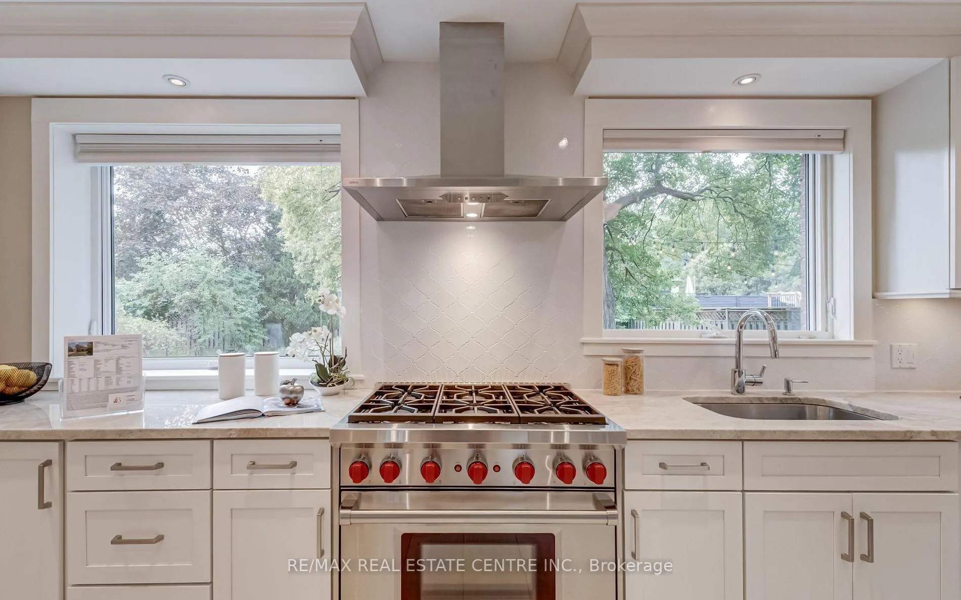 Photo 14 of 196 Sabel Street, Oakville, Bronte — HOMEH
