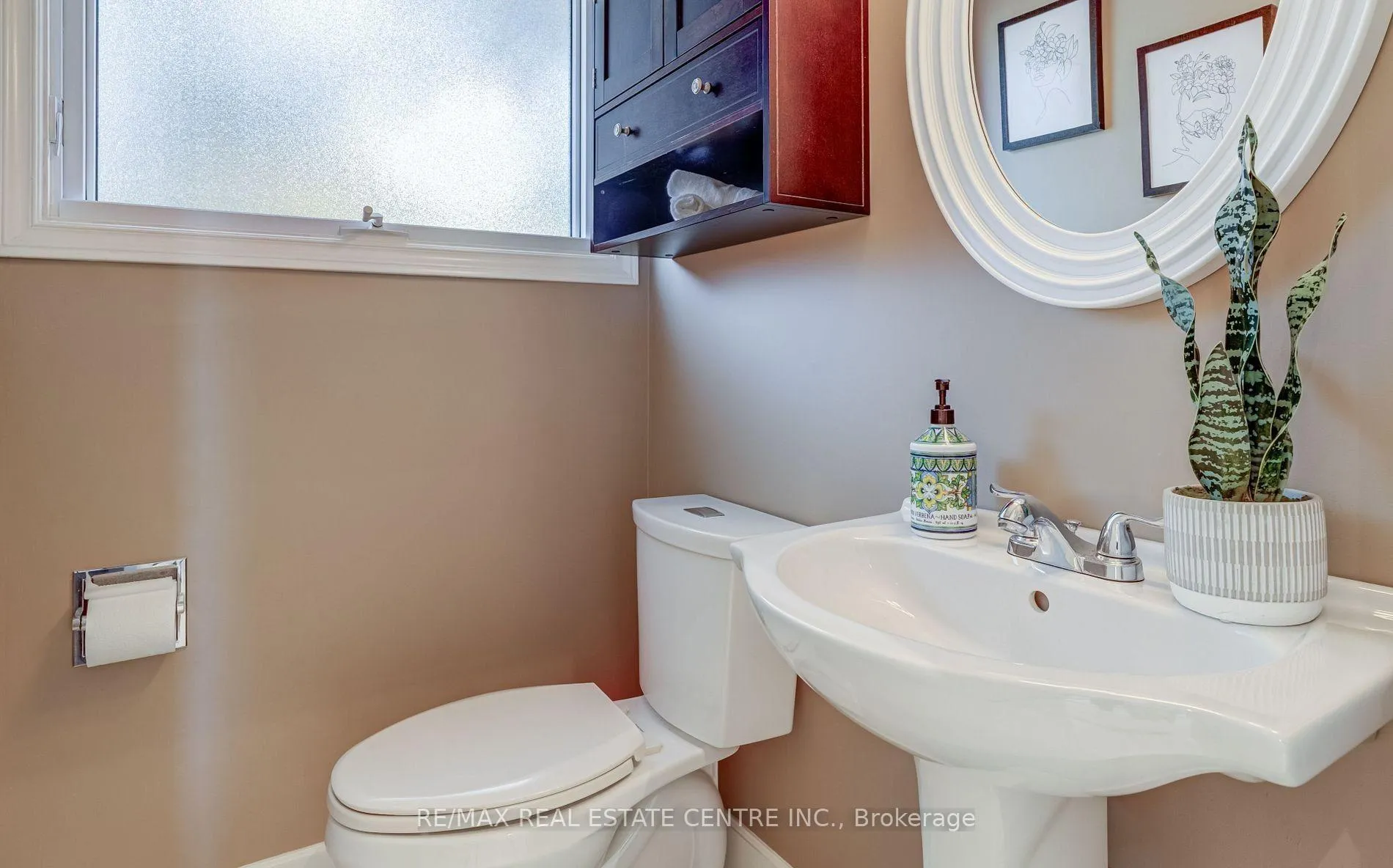 Photo 18 of 196 Sabel Street, Oakville, Bronte — HOMEH