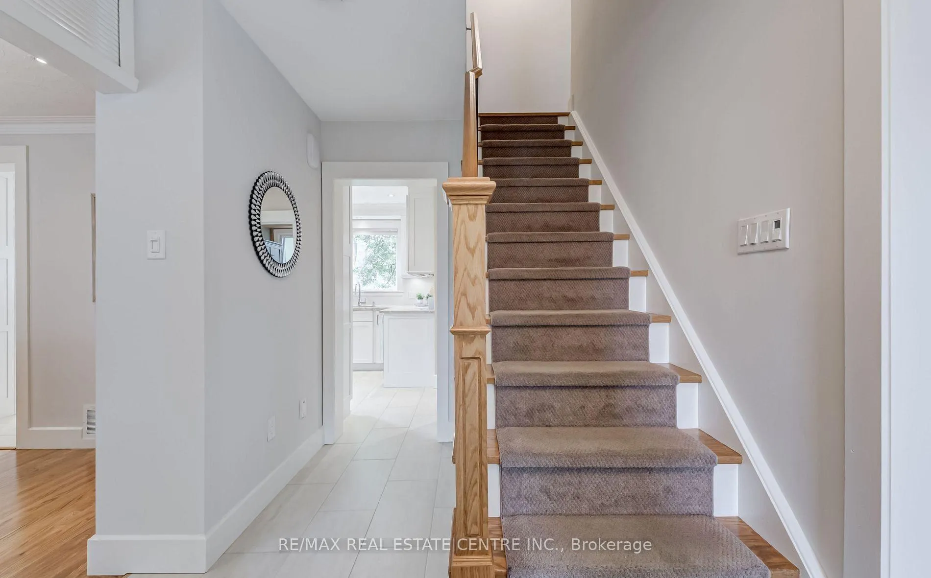 Photo 21 of 196 Sabel Street, Oakville, Bronte — HOMEH