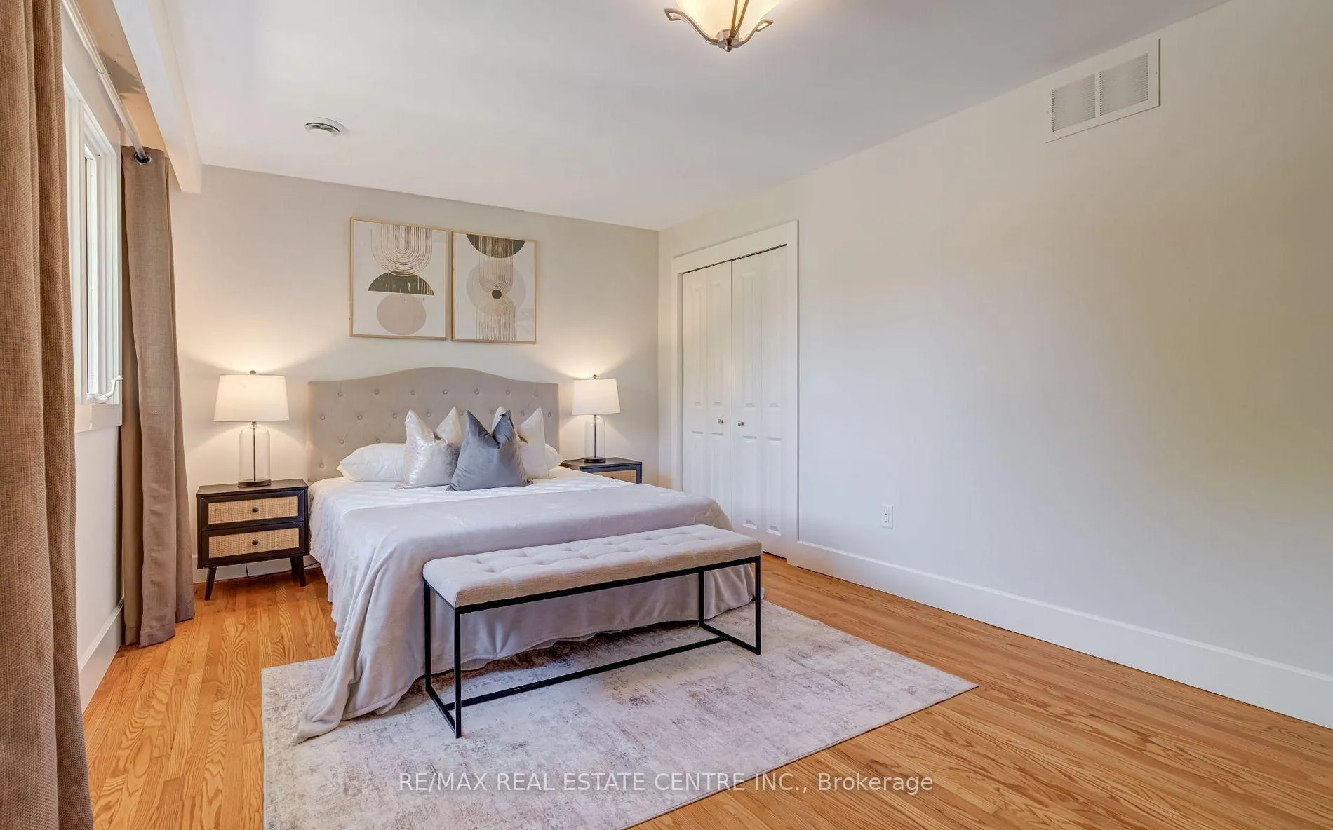 Photo 22 of 196 Sabel Street, Oakville, Bronte — HOMEH