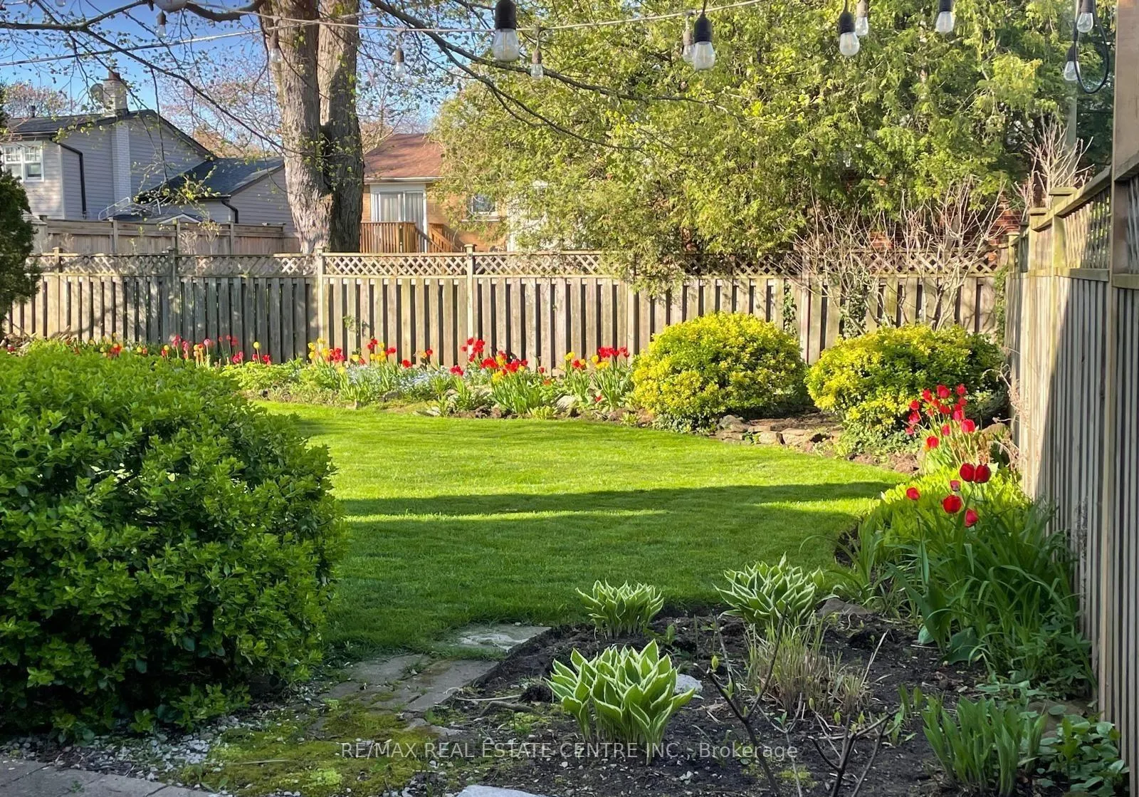 Photo 38 of 196 Sabel Street, Oakville, Bronte — HOMEH
