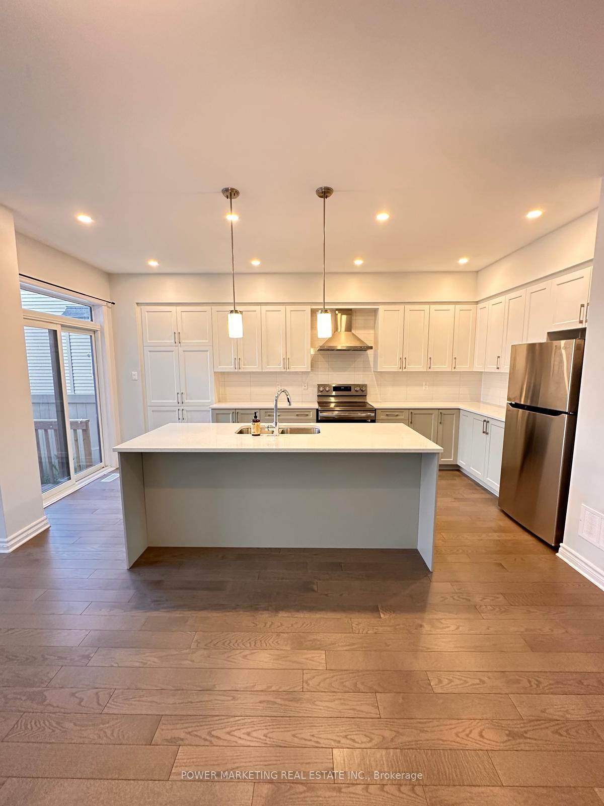 Photo 2 of 630 Cordelette Circle, Ottawa, Mer Bleue/Bradley Estates/Anderson Park — HOMEH
