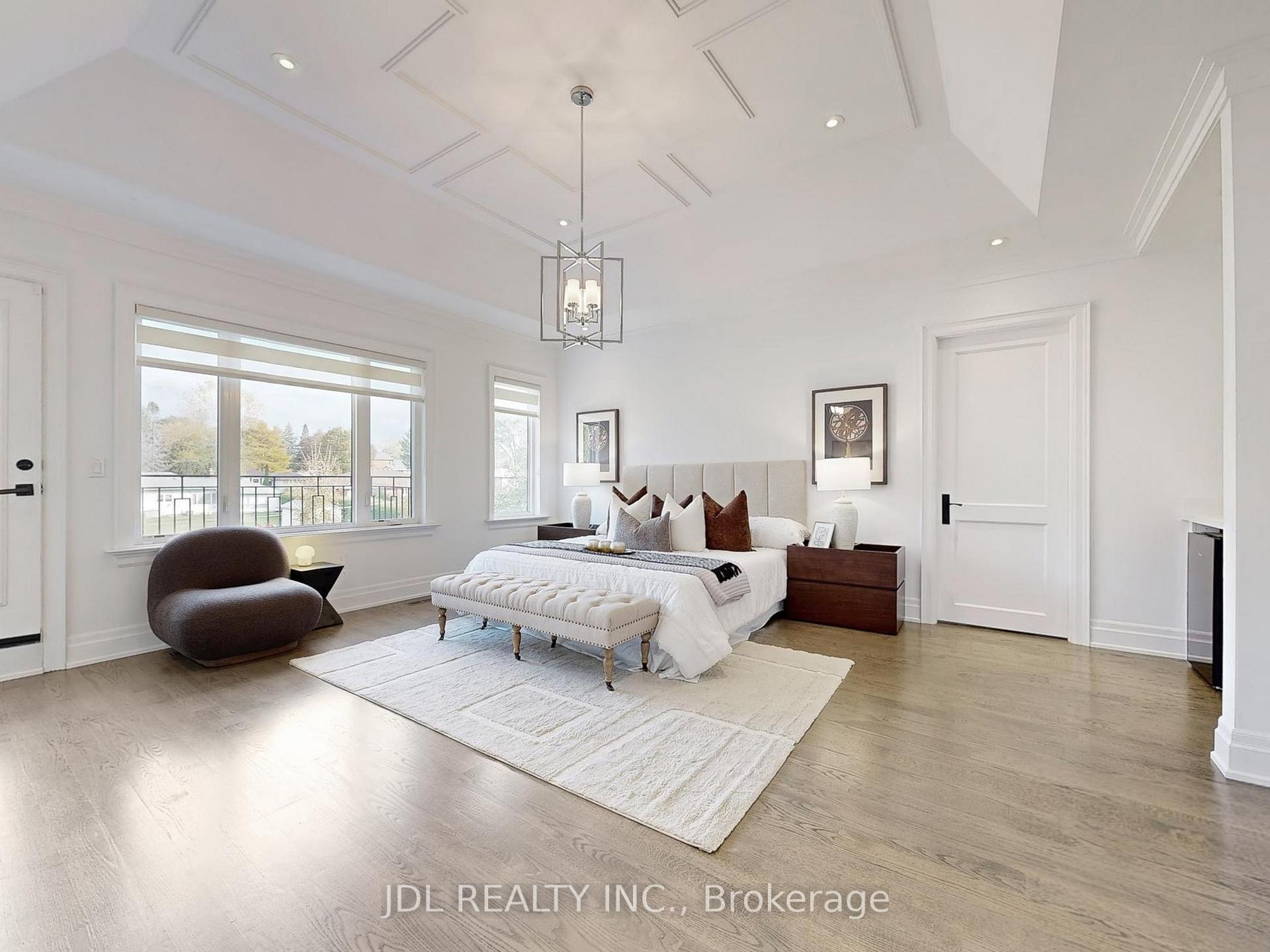 Photo 16 of 39 Howard Road, Newmarket, Huron Heights-Leslie Valley — HOMEH