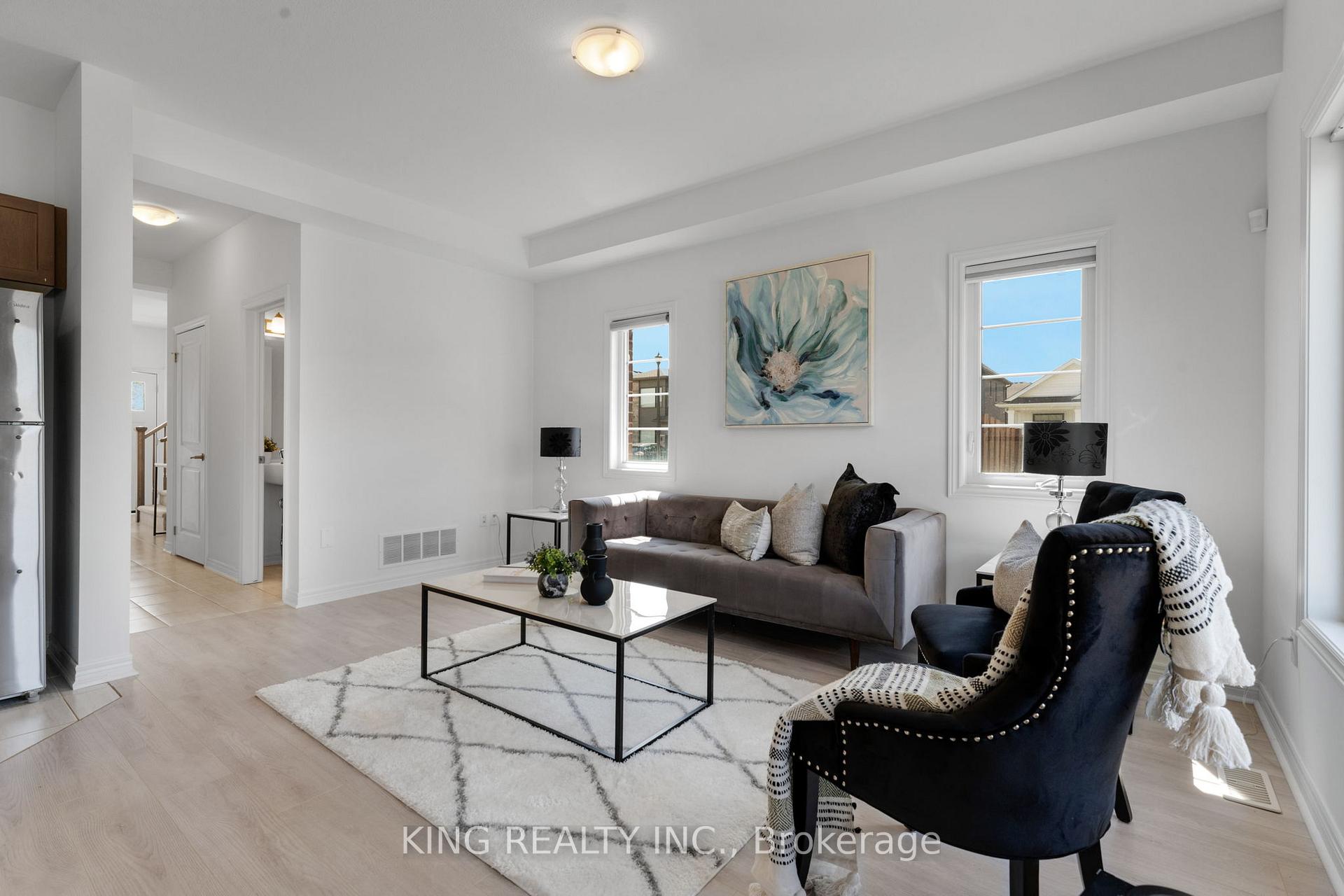 Photo 10 of 59 Lymburner Street, Pelham, Fonthill — HOMEH