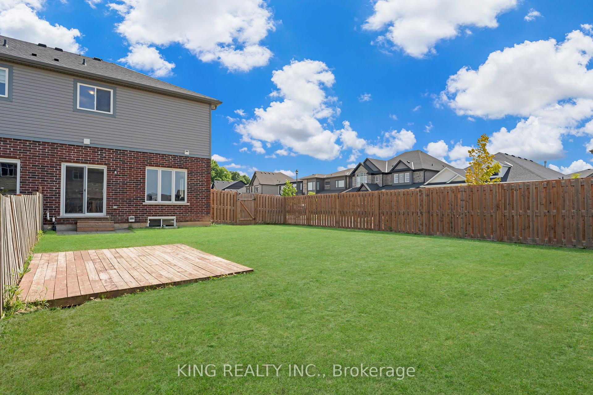 Photo 32 of 59 Lymburner Street, Pelham, Fonthill — HOMEH