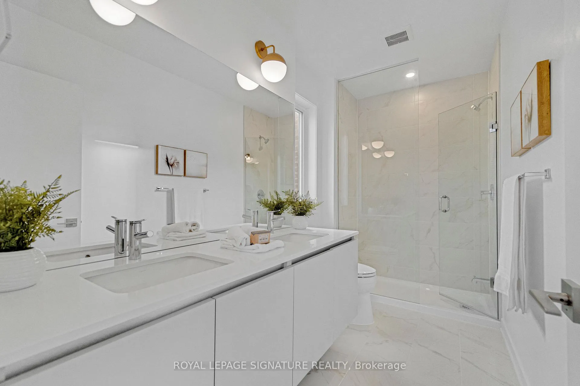 Photo 30 of 3047 Trailside Drive, Oakville, Glenorchy — HOMEH