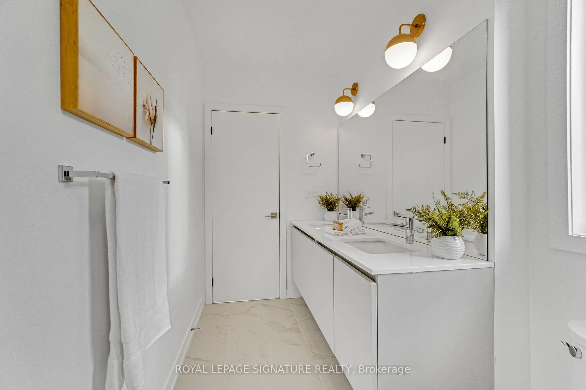 Photo 31 of 3047 Trailside Drive, Oakville, Glenorchy — HOMEH