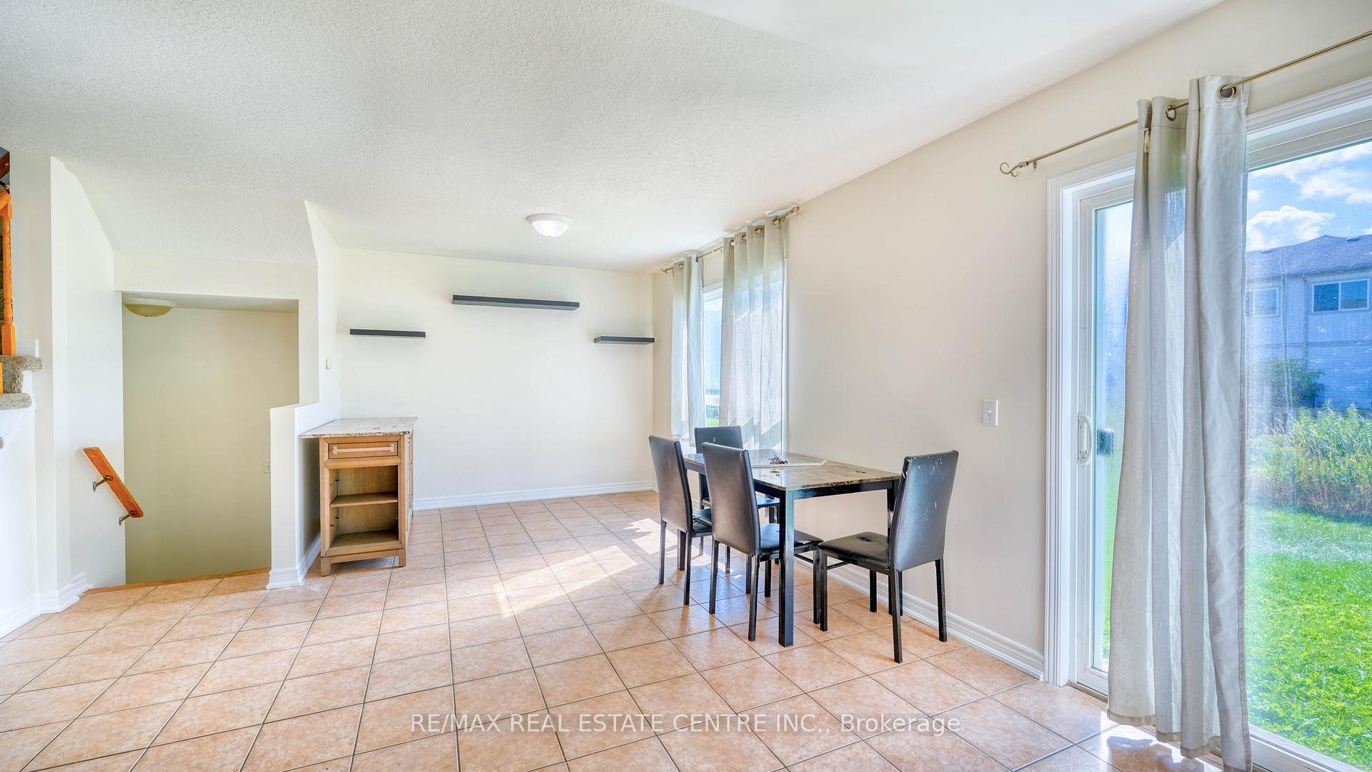 Photo 9 of Unit 108, 800 West Ridge Boulevard, Orillia — HOMEH