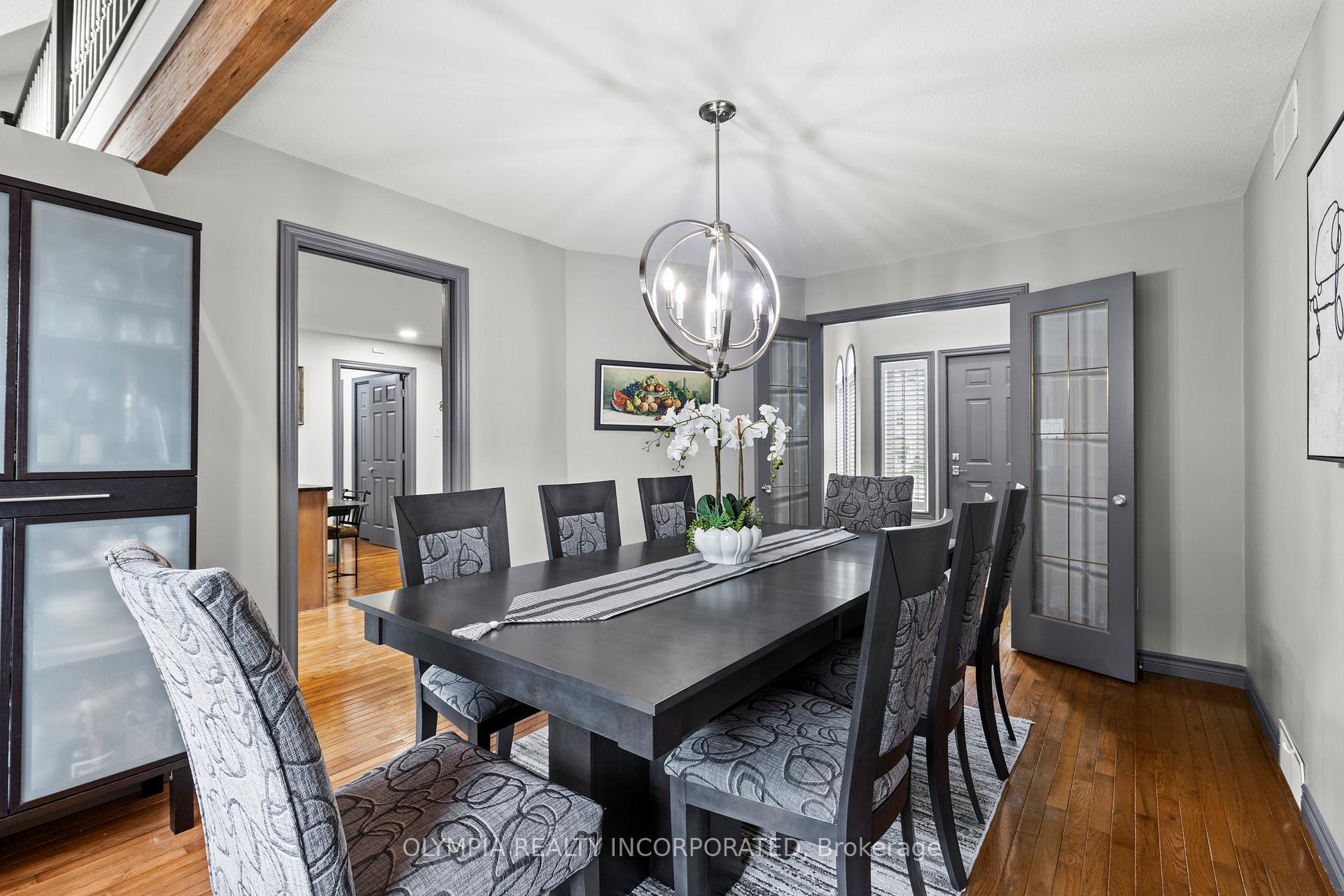 Photo 12 of 8198 Mount Olive Crescent, Niagara Falls, Mt. Carmel — HOMEH