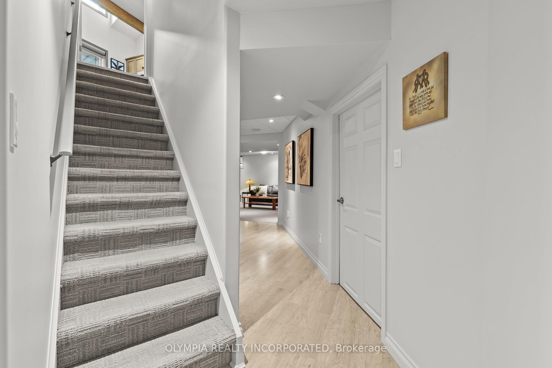 Photo 24 of 8198 Mount Olive Crescent, Niagara Falls, Mt. Carmel — HOMEH