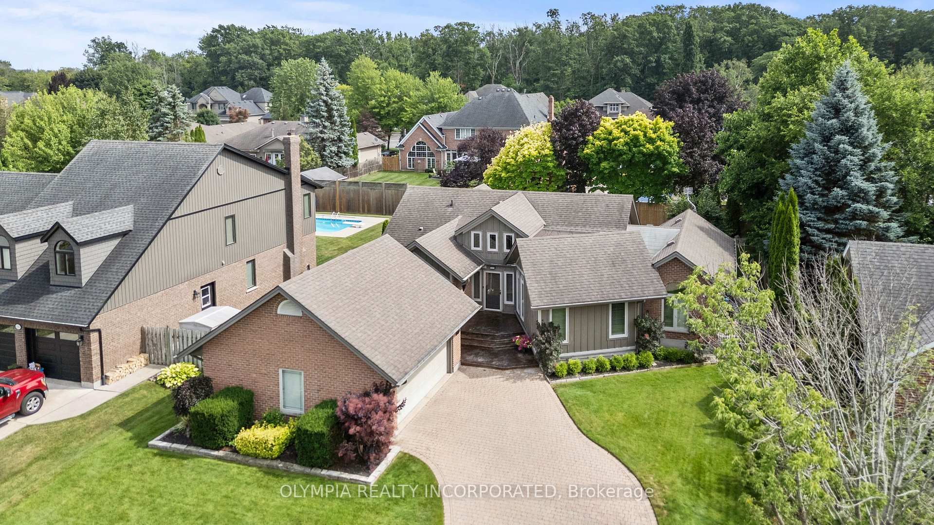 Photo 39 of 8198 Mount Olive Crescent, Niagara Falls, Mt. Carmel — HOMEH