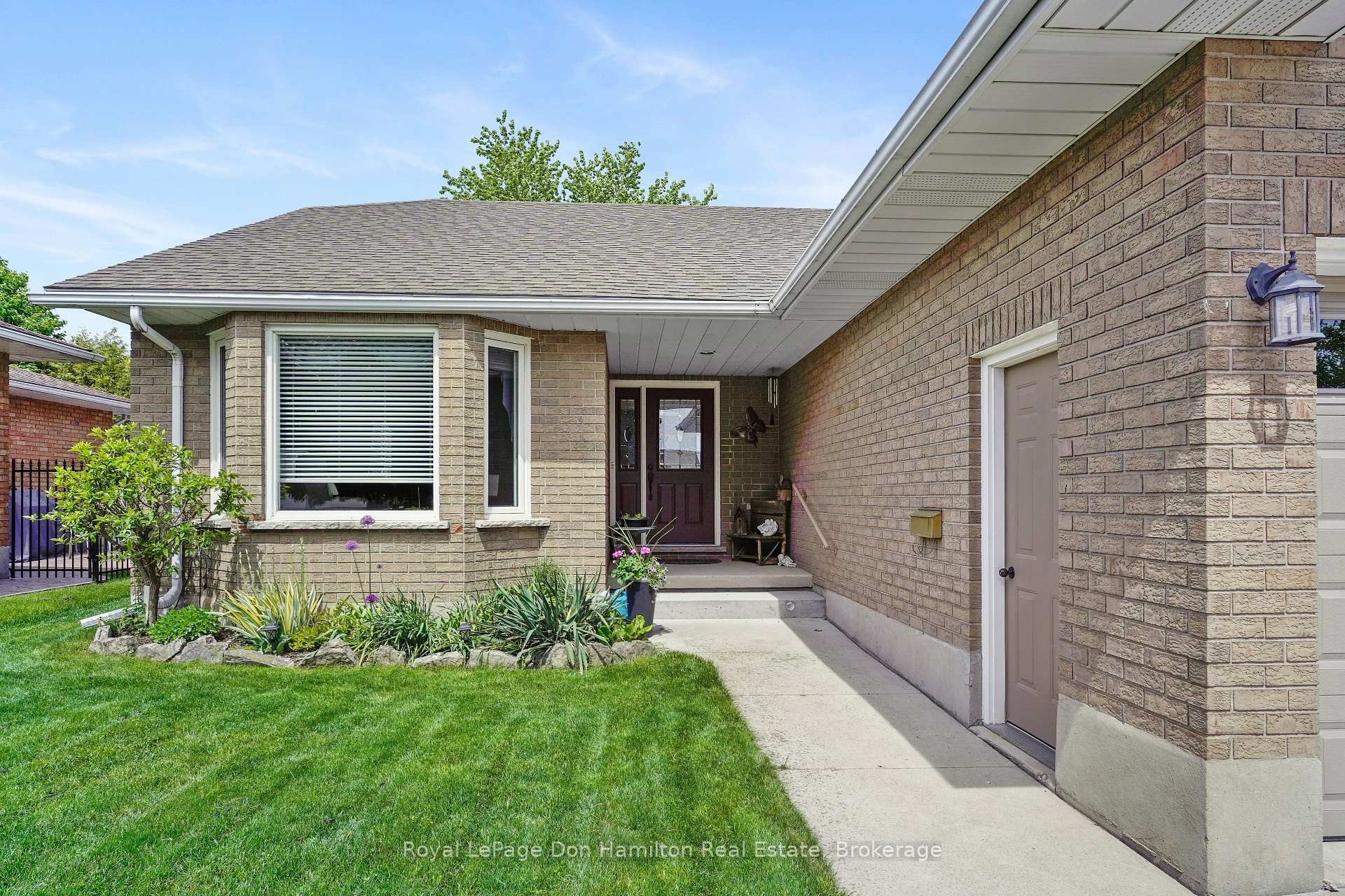 Photo 2 of 605 Maple Avenue N, North Perth, Listowel — HOMEH