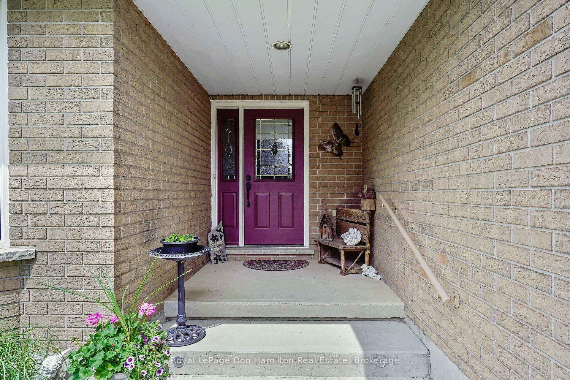 Photo 3 of 605 Maple Avenue N, North Perth, Listowel — HOMEH