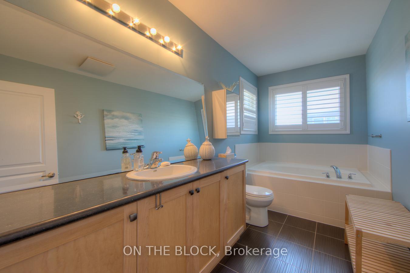 Photo 35 of 59 Hawke Crescent, New Tecumseth, Tottenham — HOMEH