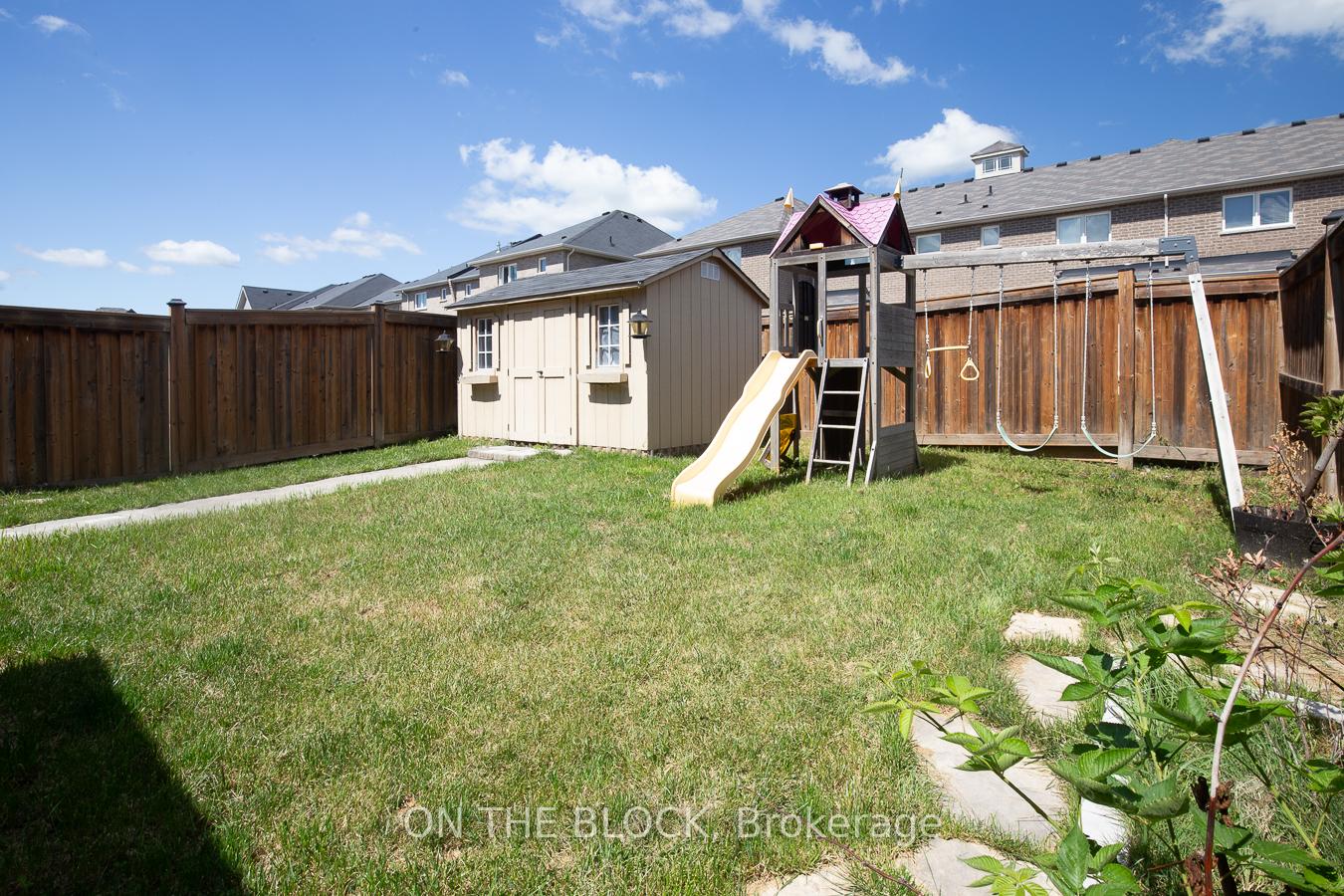 Photo 44 of 59 Hawke Crescent, New Tecumseth, Tottenham — HOMEH