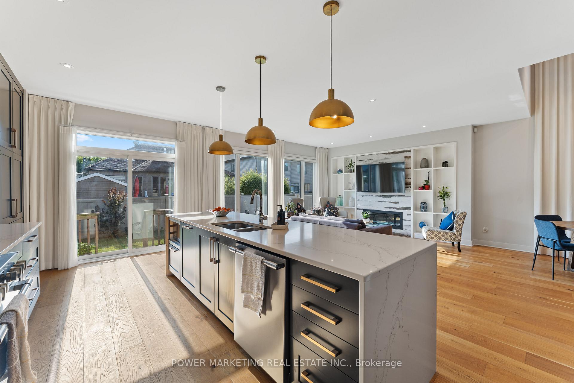 Photo 20 of 537 Compass Street, Ottawa, Mer Bleue/Bradley Estates/Anderson Park — HOMEH