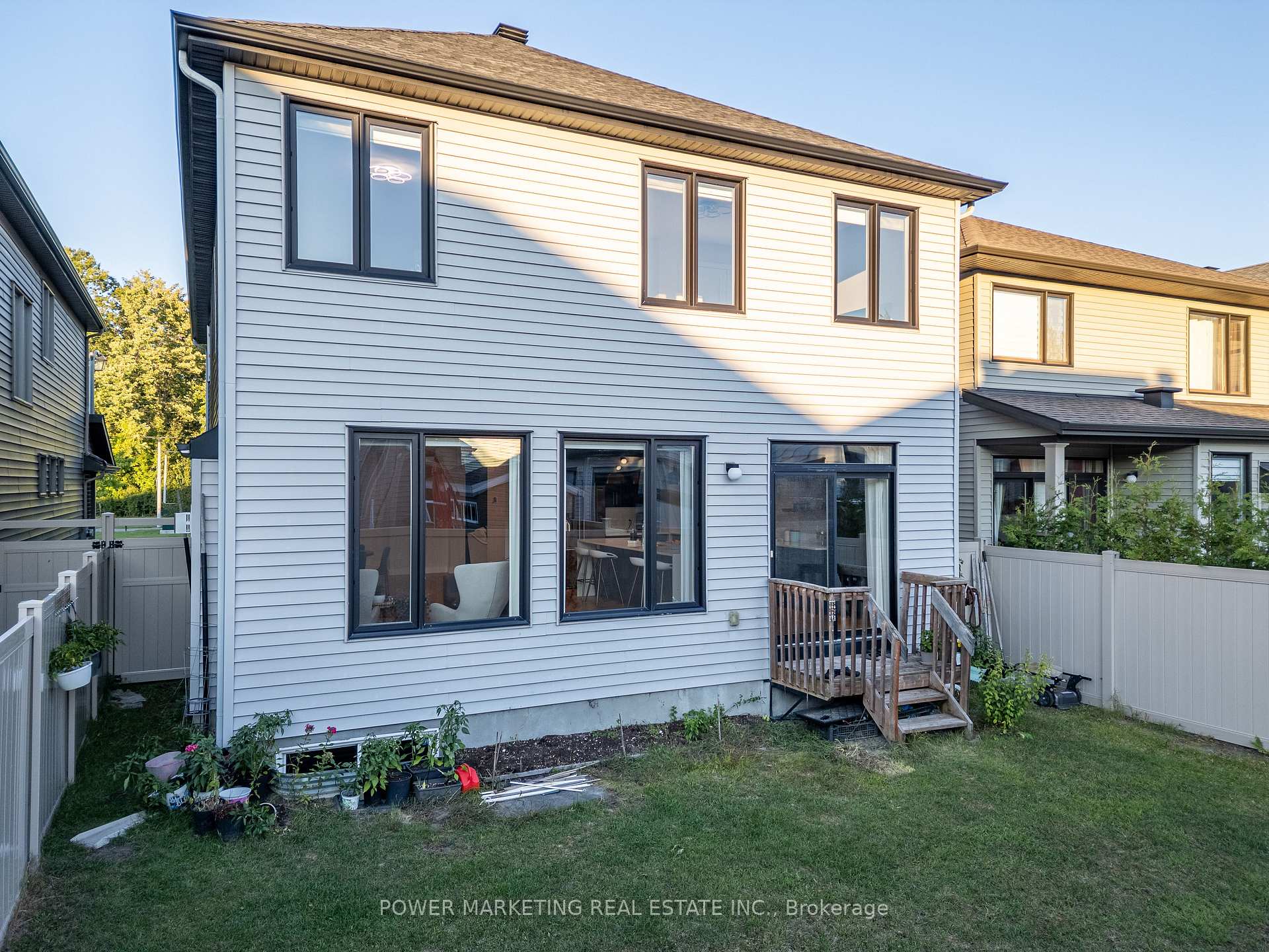 Photo 34 of 537 Compass Street, Ottawa, Mer Bleue/Bradley Estates/Anderson Park — HOMEH