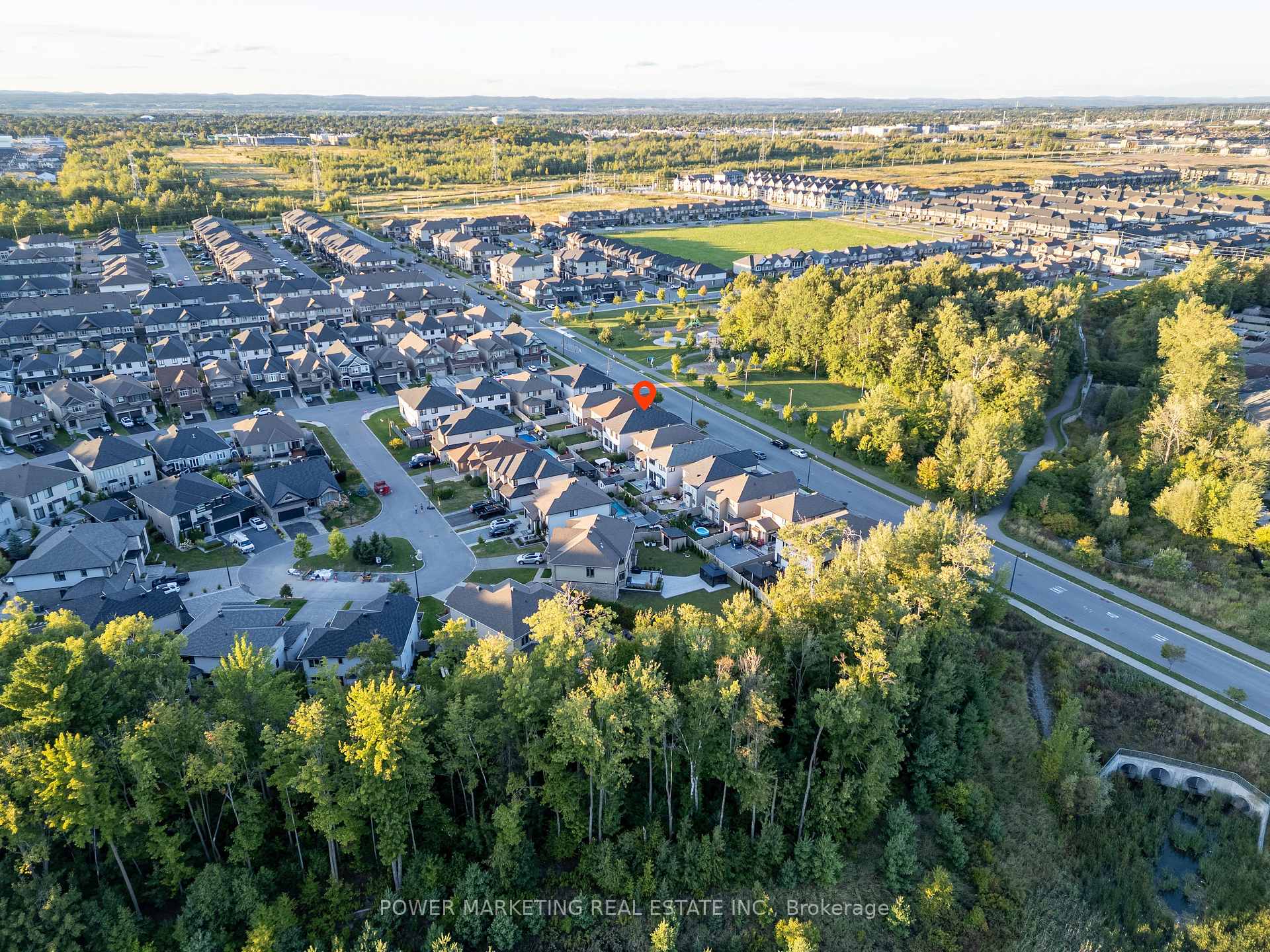 Photo 37 of 537 Compass Street, Ottawa, Mer Bleue/Bradley Estates/Anderson Park — HOMEH