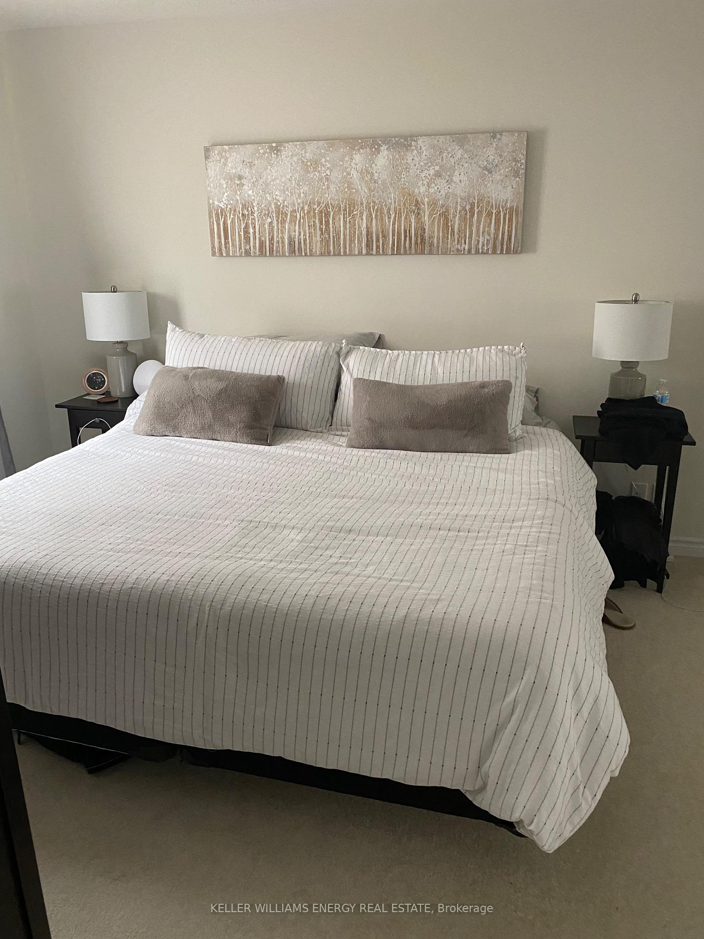 Photo 7 of 102 Tabaret Crescent, Oshawa, Windfields — HOMEH