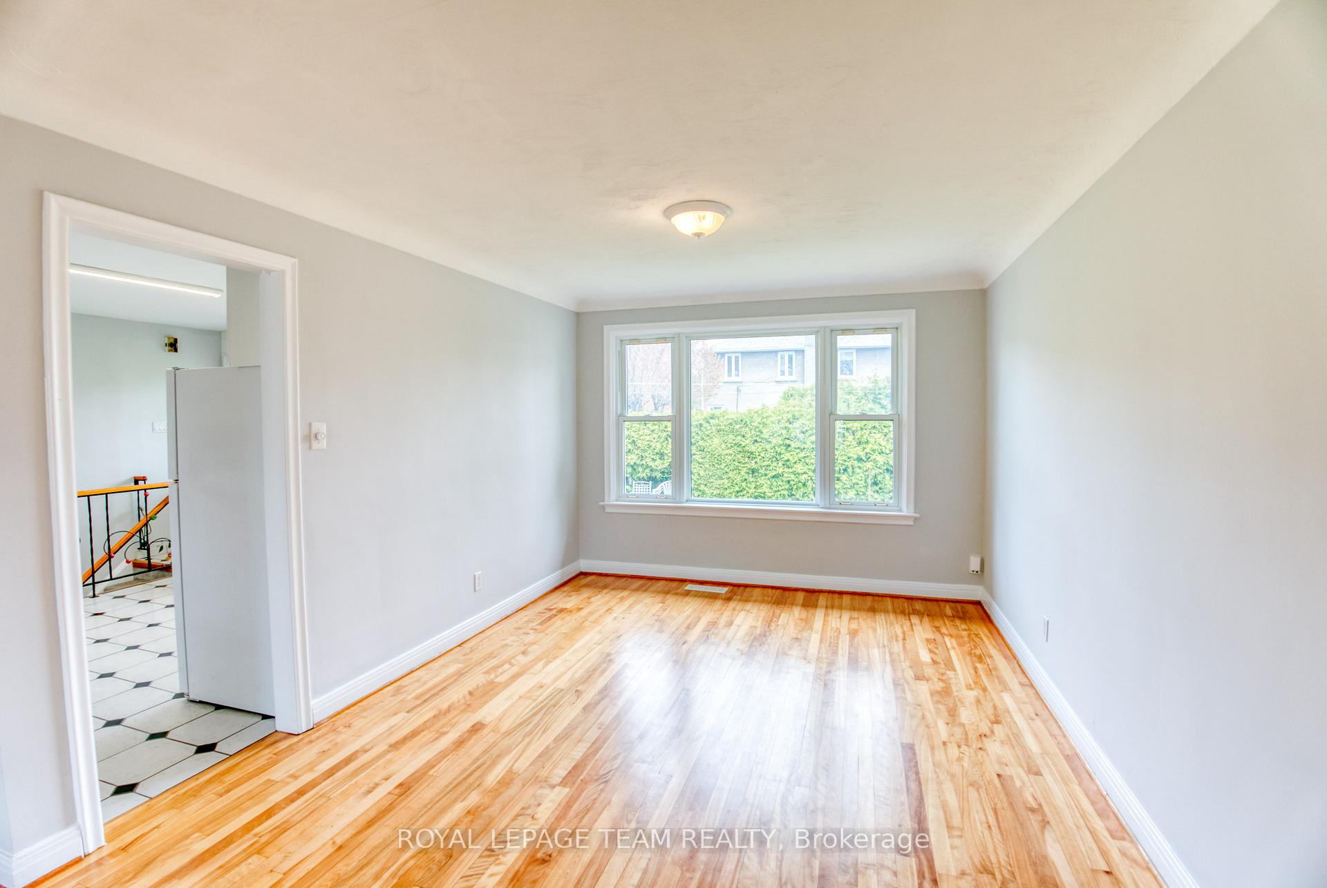 Photo 7 of 53 Drouin Avenue, Ottawa, Overbrook — HOMEH