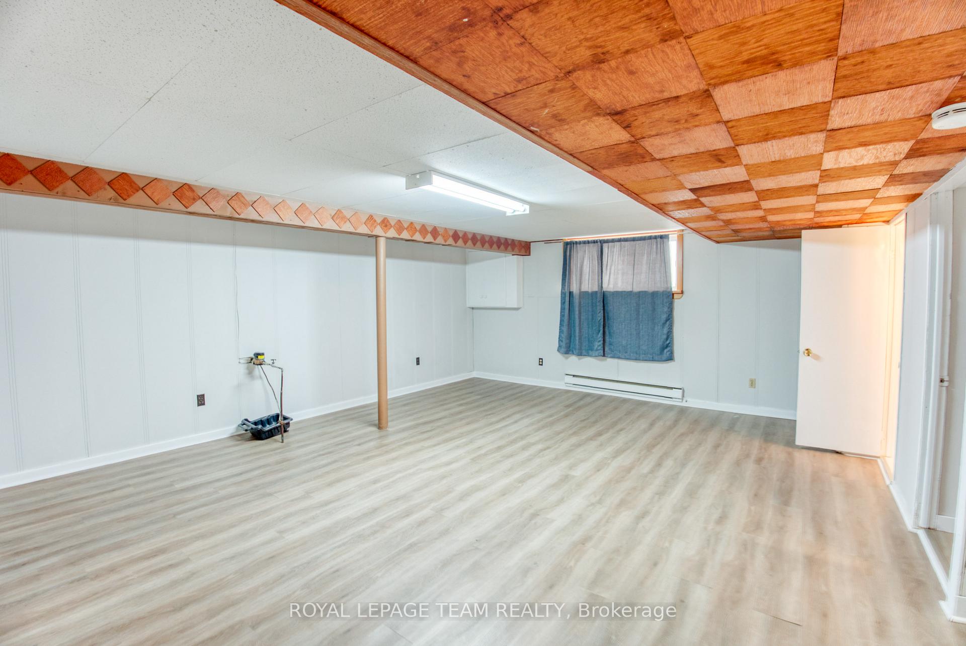 Photo 15 of 53 Drouin Avenue, Ottawa, Overbrook — HOMEH