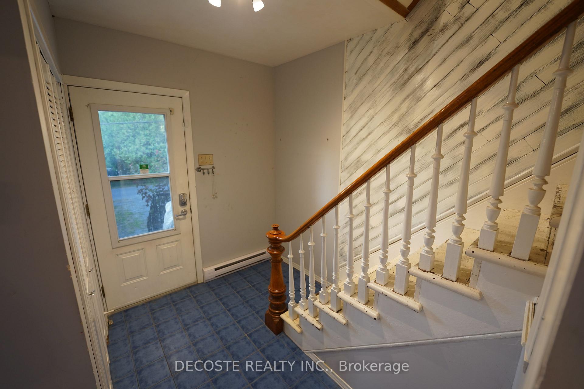 Photo 2 of 21946 Sauve Street, North Glengarry, North Glengarry (Lochiel) Twp — HOMEH