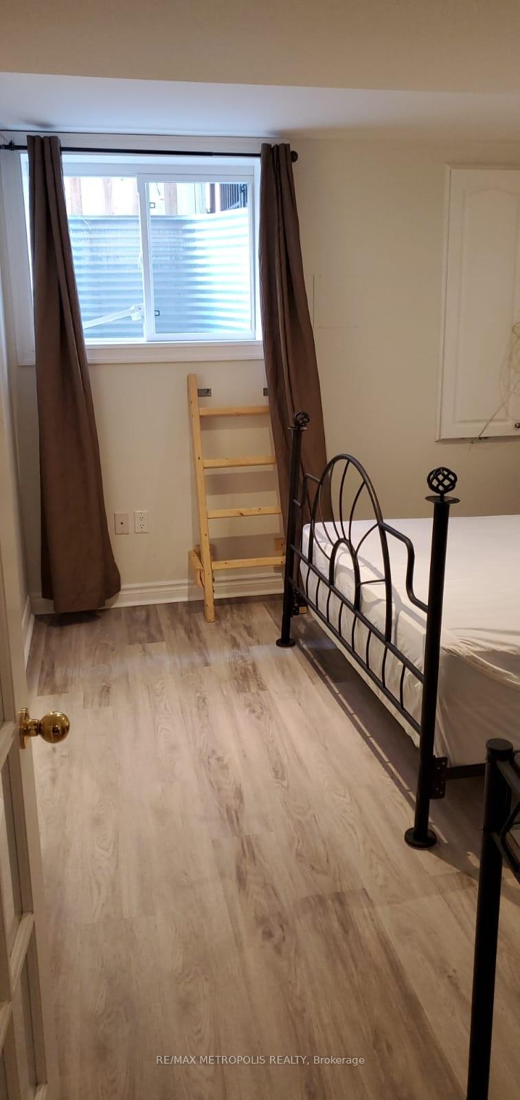 Photo 9 of Unit Bsmt, 101 Golden Tulip Crescent, Markham, Cachet — HOMEH