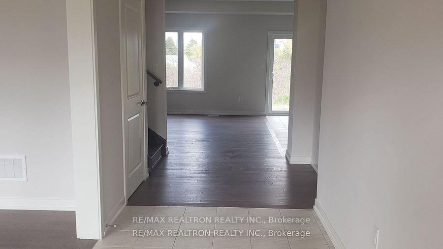 Photo 15 of 51 Butternut Drive, Norfolk, Simcoe — HOMEH