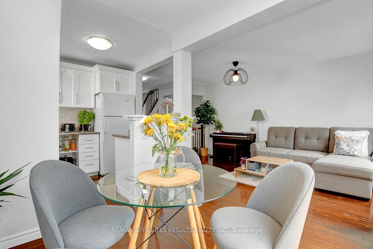 Photo 16 of 1626 Tache Way, Ottawa, Fallingbrook/Pineridge — HOMEH