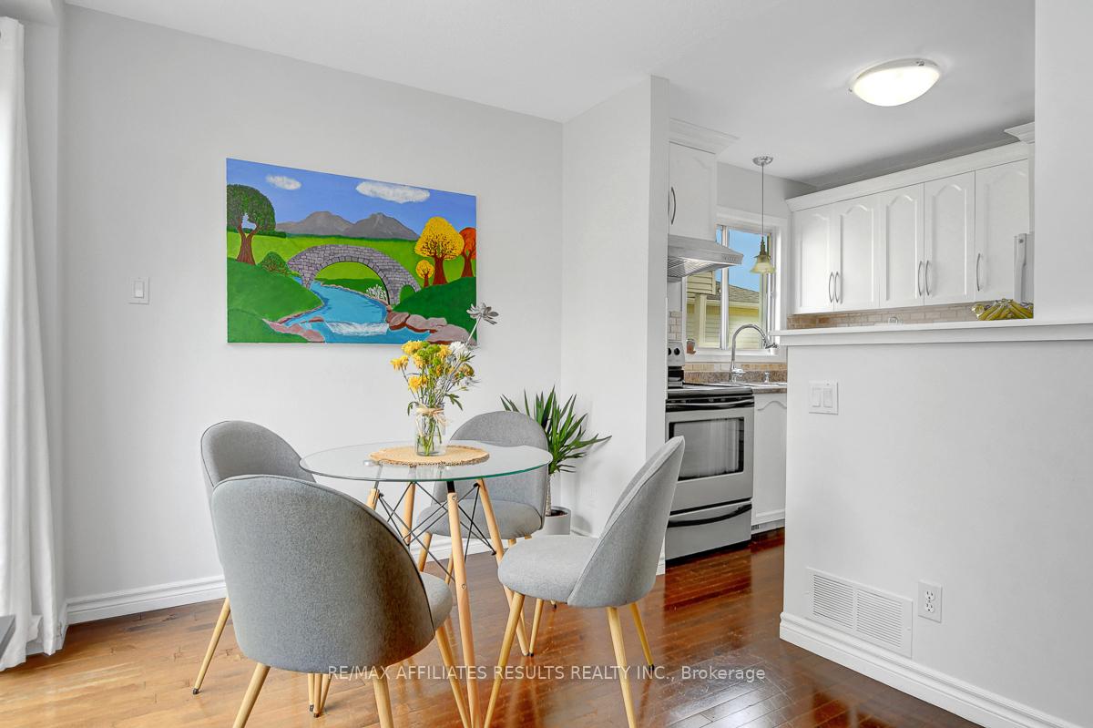 Photo 17 of 1626 Tache Way, Ottawa, Fallingbrook/Pineridge — HOMEH