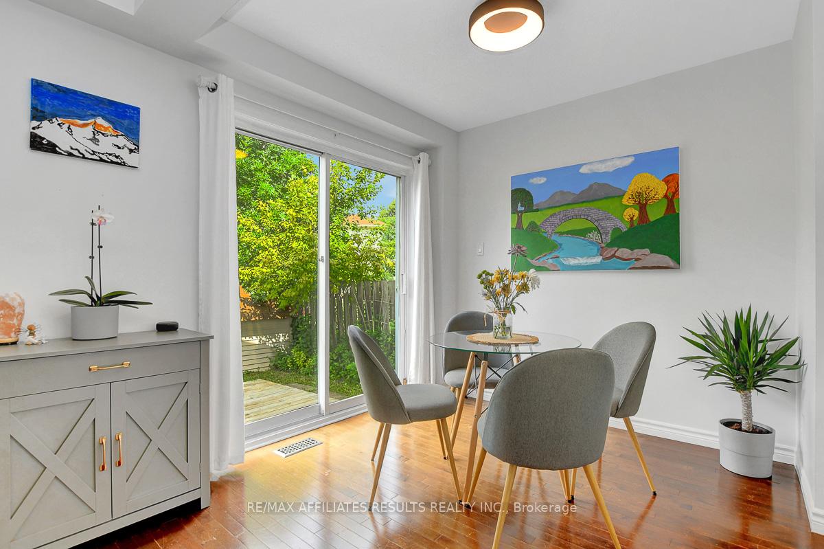 Photo 18 of 1626 Tache Way, Ottawa, Fallingbrook/Pineridge — HOMEH