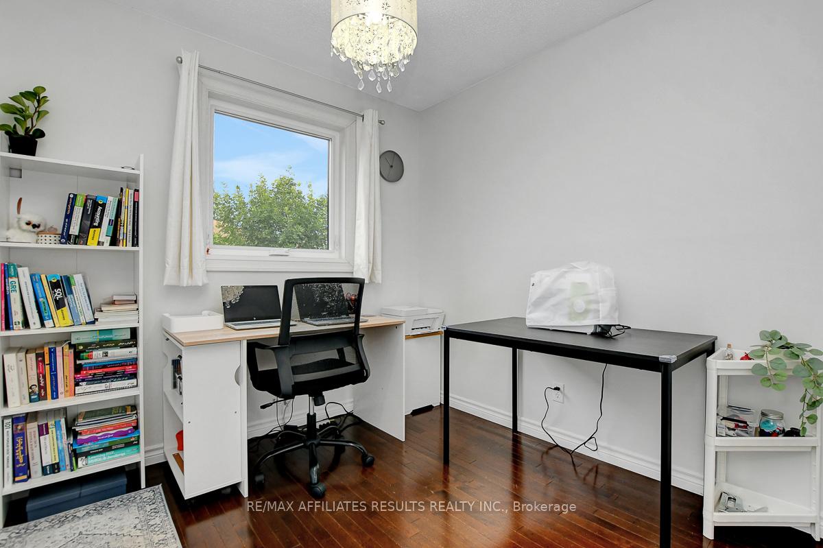 Photo 26 of 1626 Tache Way, Ottawa, Fallingbrook/Pineridge — HOMEH