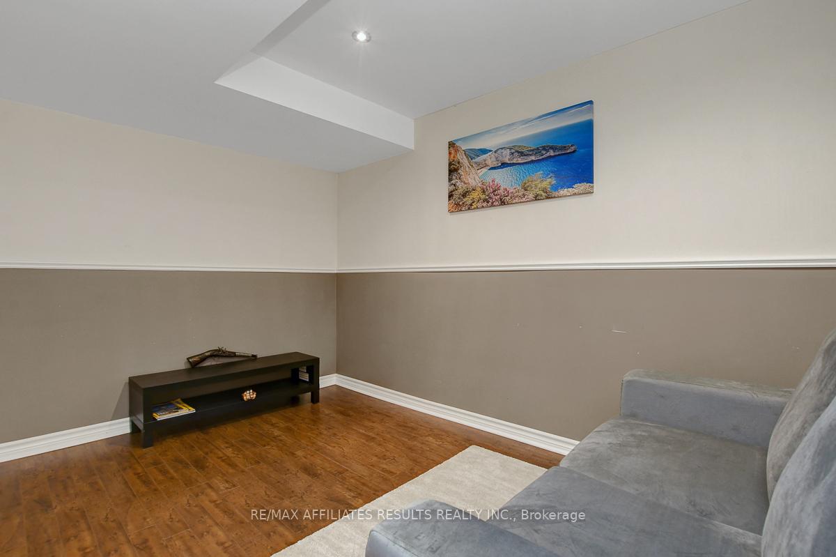 Photo 38 of 1626 Tache Way, Ottawa, Fallingbrook/Pineridge — HOMEH
