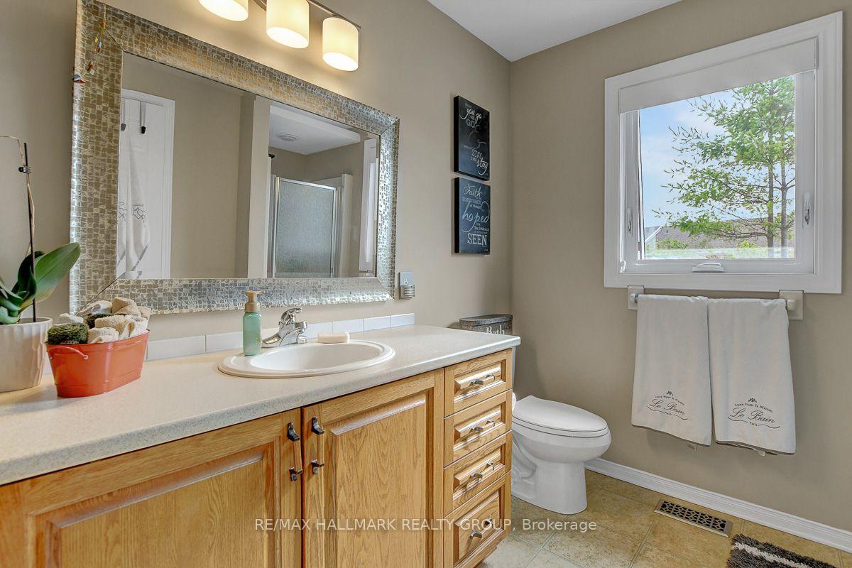 Photo 22 of 230 Greenridge Street, Ottawa, Chapel Hill — HOMEH